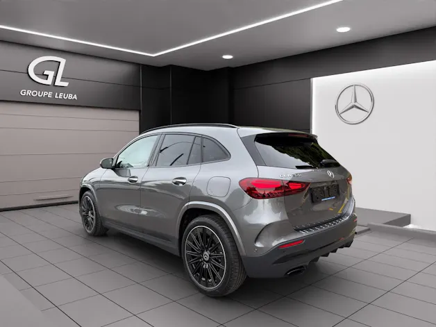 Mercedes-Benz GLA 200 Night Star 7G-DCT