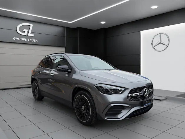 Mercedes-Benz GLA 200 Night Star 7G-DCT