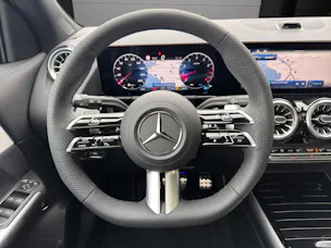 Mercedes-Benz GLA 200 Night Star 7G-DCT