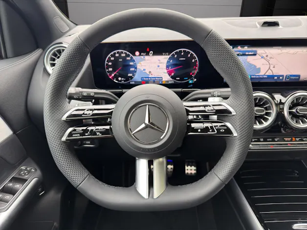 Mercedes-Benz GLA 200 Night Star 7G-DCT