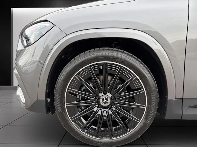 Mercedes-Benz GLA 200 Night Star 7G-DCT