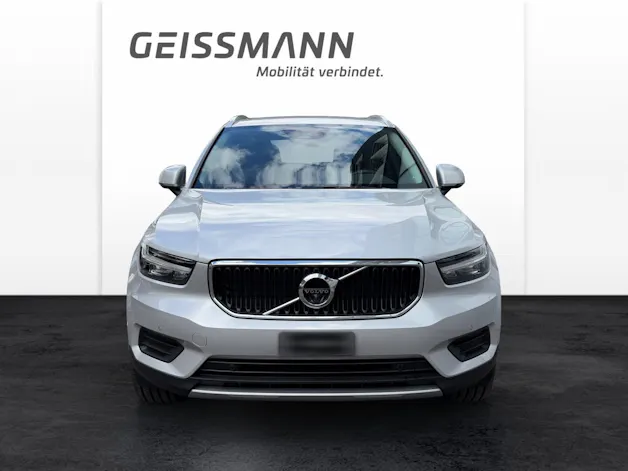 Volvo XC40 2.0 D4 Momentum AWD