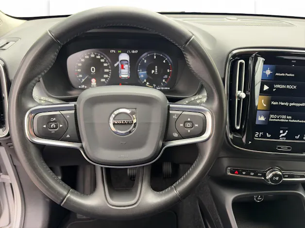 Volvo XC40 2.0 D4 Momentum AWD