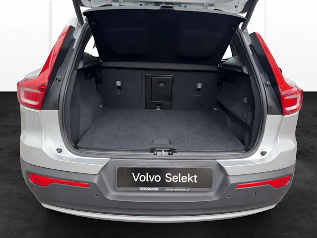 Volvo XC40 2.0 D4 Momentum AWD