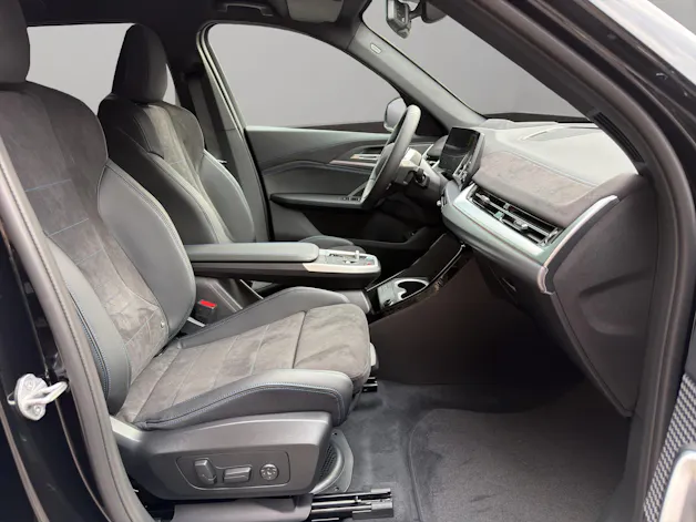 BMW iX1 xDrive 30 M Sport