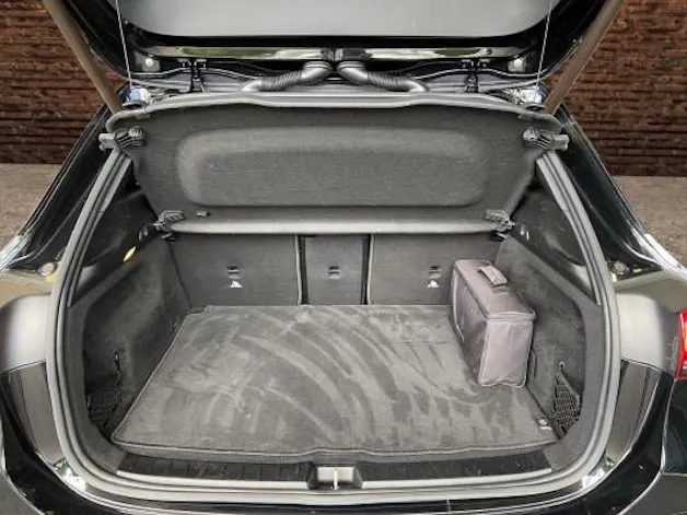 Mercedes-Benz EQA 250