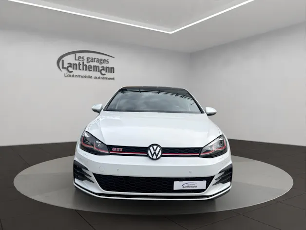 VW Golf 2.0 TSI GTI Performance