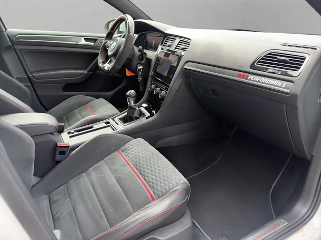 VW Golf 2.0 TSI GTI Performance