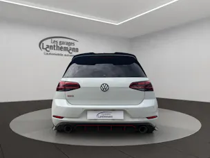 VW Golf 2.0 TSI GTI Performance