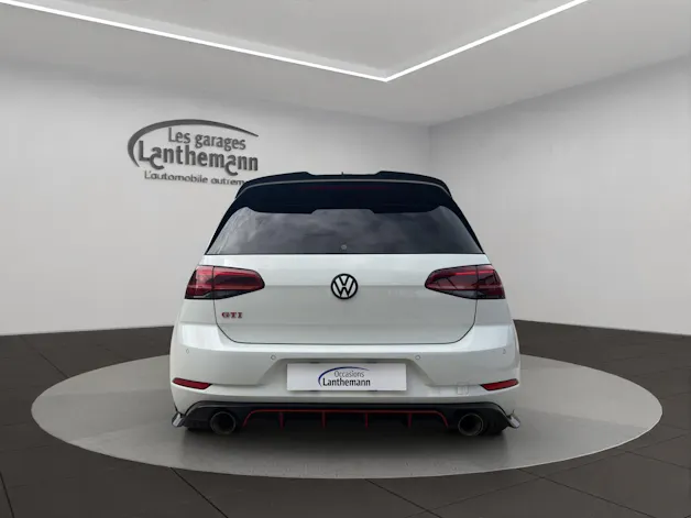 VW Golf 2.0 TSI GTI Performance