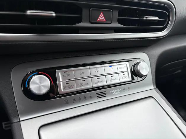 Hyundai Kona EV Amplia