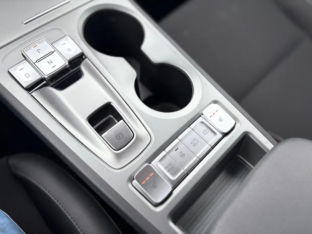 Hyundai Kona EV Amplia