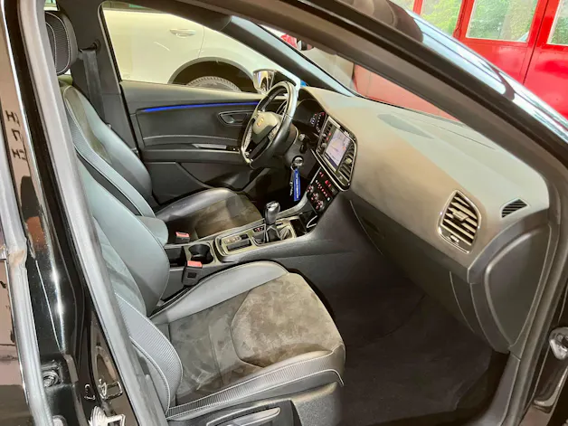 SEAT Leon ST 2.0 TSI Cupra 300 4 Drive DSG ✅