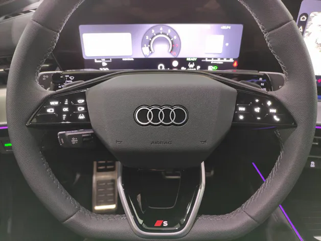 Audi Q3 SUV 2.0 TFSI S-line quattro S-Tronic