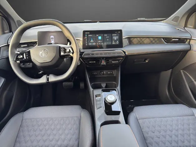 MG 3 1.5 Hybrid Luxury
