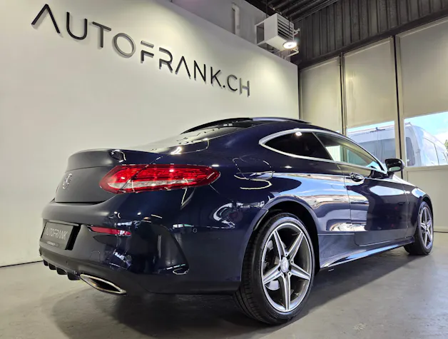 Mercedes-Benz C 300 Coupé AMG Line
