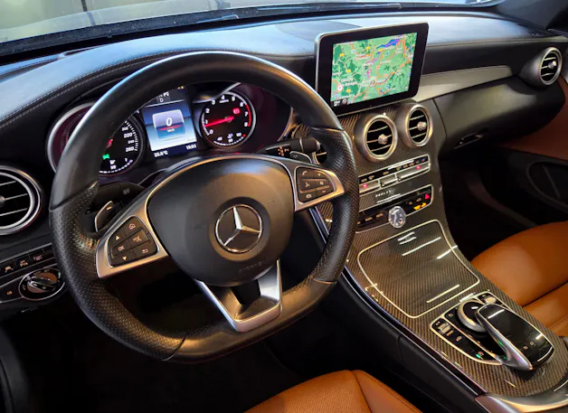 Mercedes-Benz C 300 Coupé AMG Line