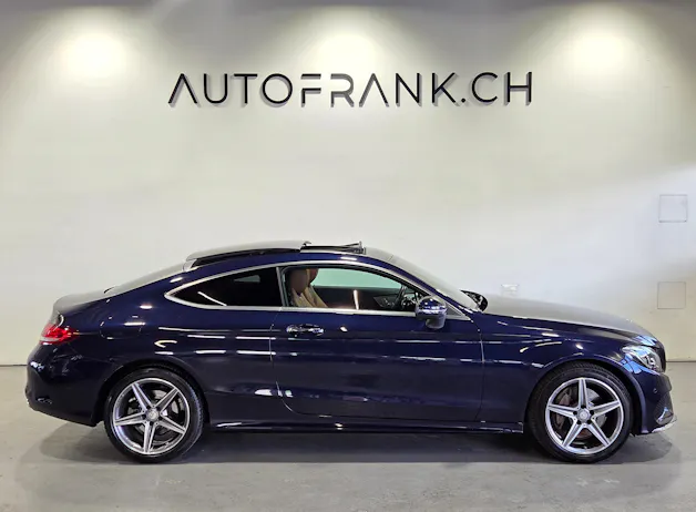 Mercedes-Benz C 300 Coupé AMG Line