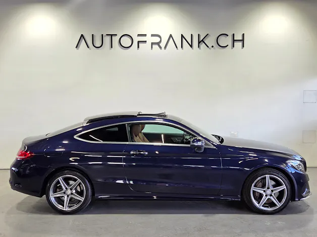 Mercedes-Benz C 300 Coupé AMG Line
