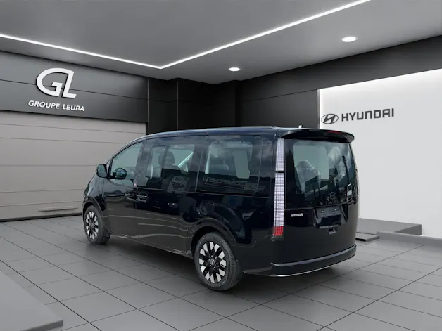 Hyundai Staria Premium 1.6 T-GDi HEV Amplia A