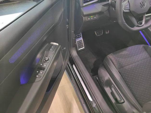 VW T-Roc 1.5 eTSI R-Line Black-Style DSG