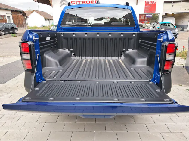KGM -SsangYong Musso NEW 2.2 Platinum 4WD Aut.