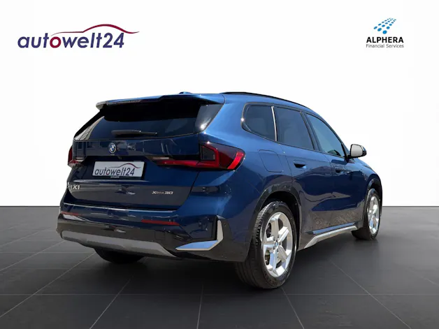 BMW iX1 xDrive 30 xLine
