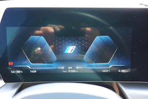 BMW iX1 xDrive 30 xLine