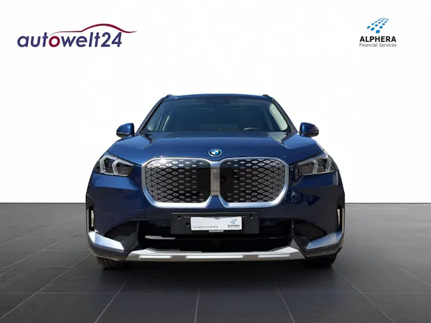 BMW iX1 xDrive 30 xLine
