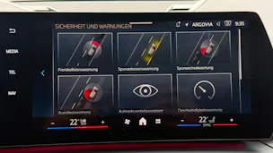 BMW iX1 xDrive 30 xLine