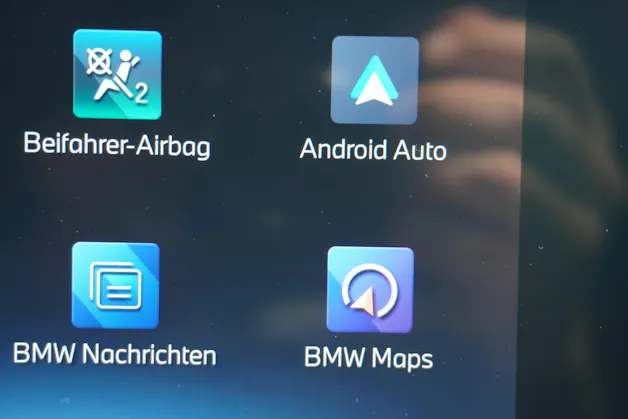 BMW iX1 xDrive 30 xLine