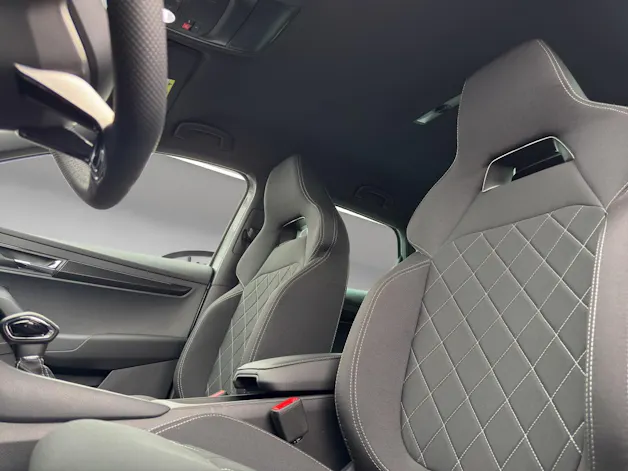 Škoda Karoq 1.5 TSI SportLine DSG