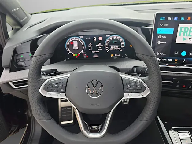 VW Golf 2.0 TSI R-Line DSG 4 Motion