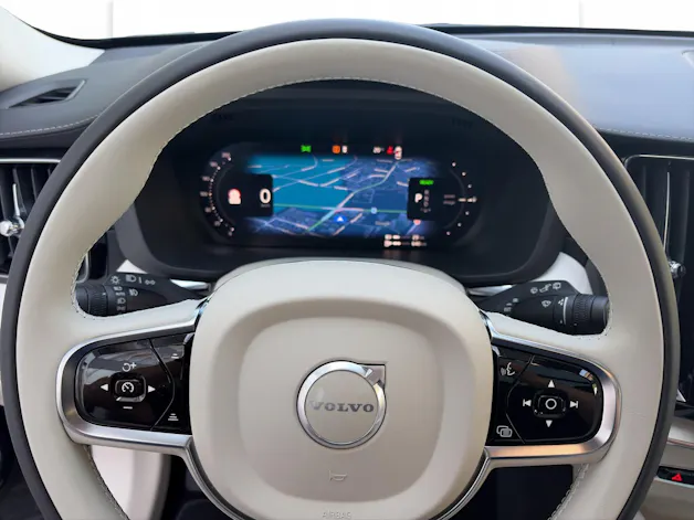 Volvo XC60 2.0 T6 TE Ultra Dark eAWD