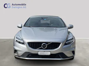 Volvo V40 D2 Momentum R-Design