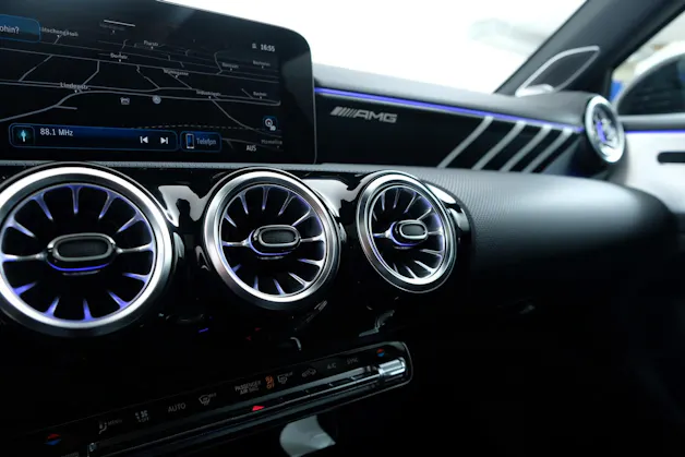 Mercedes-Benz A 35 AMG 4Matic Speedshift
