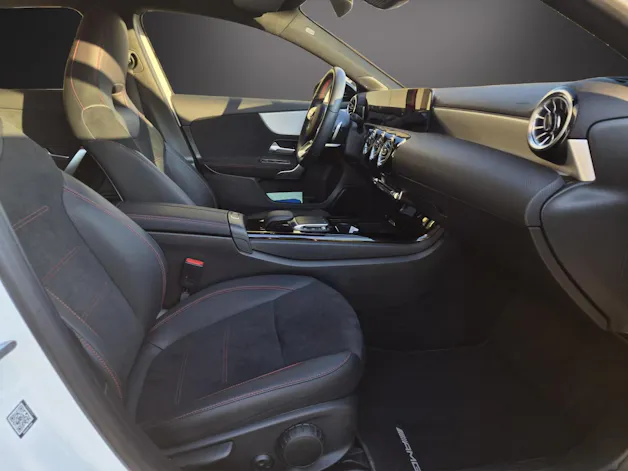 Mercedes-Benz A 180 Night Star AMG Line 7G-DCT