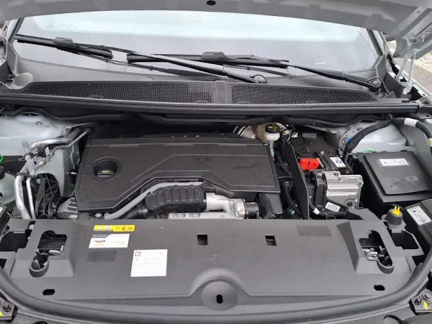 Peugeot 3008 145 e-DCS GT