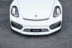 Porsche Cayman GT4 MR