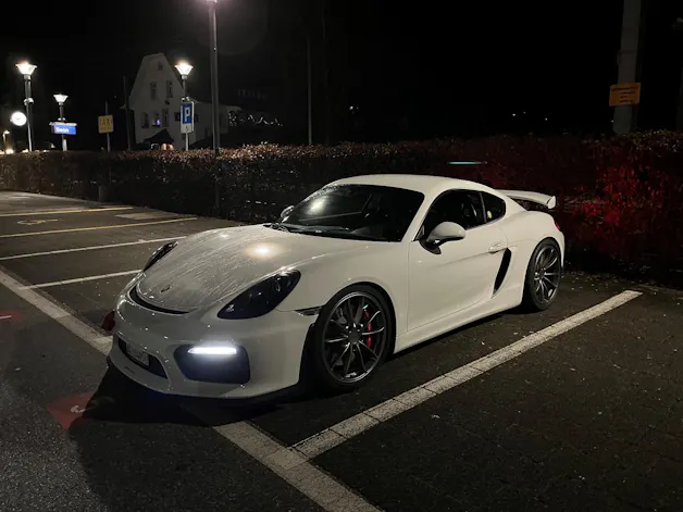 Porsche Cayman GT4 MR