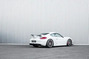 Porsche Cayman GT4 MR