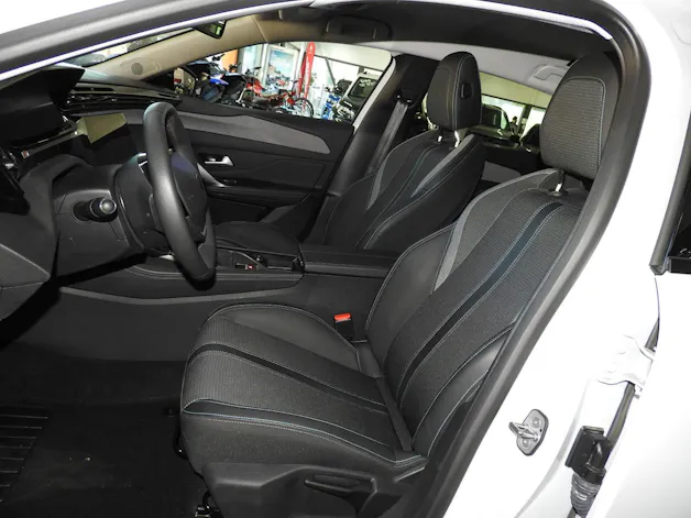 Peugeot 308 1.2 turbo 130 cv Allure