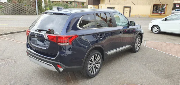 Mitsubishi Outlander 2.0 Value 4WD