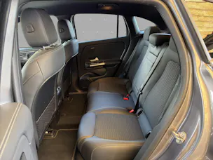 Mercedes-Benz EQA 300 4Matic