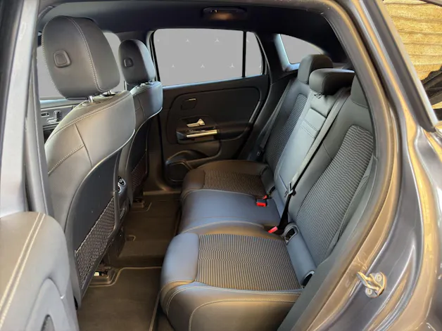 Mercedes-Benz EQA 300 4Matic