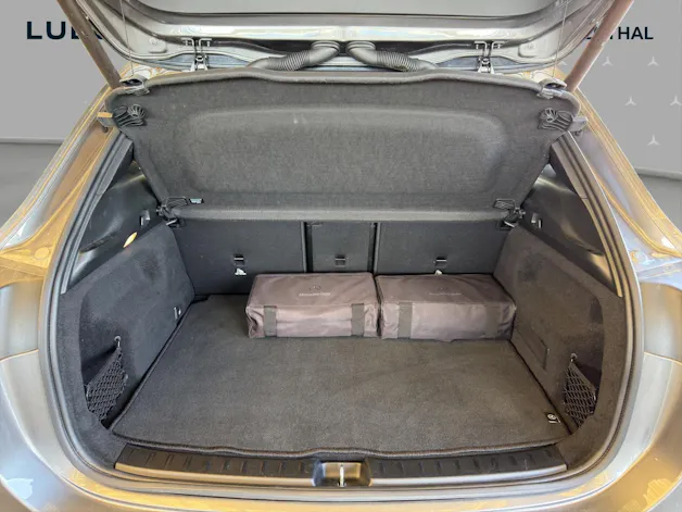 Mercedes-Benz EQA 300 4Matic