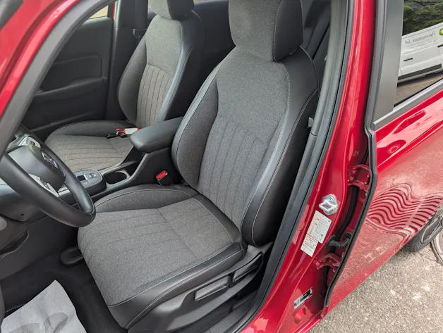 Honda Jazz 1.5i-MMD Advance E-CVT