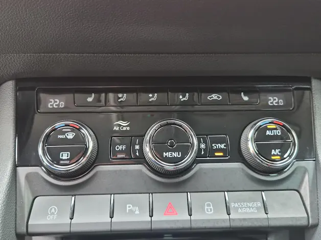 Škoda Karoq 2.0 TDI CR Selection 4x4 DSG