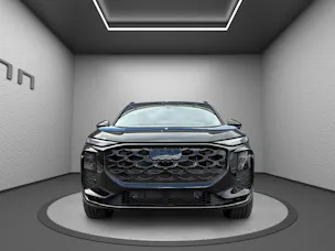 Audi Q3 SUV e-hybrid 200 kW S tronig