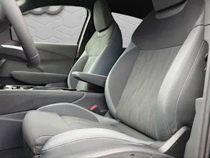 Audi Q3 SUV e-hybrid 200 kW S tronig